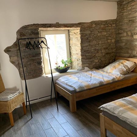 Ferienwohnung Am Wald-Und Wiesenkorb Kell am See Екстериор снимка