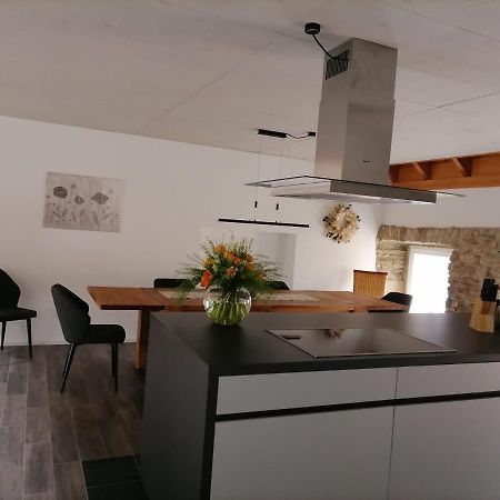 Ferienwohnung Am Wald-Und Wiesenkorb Kell am See Екстериор снимка