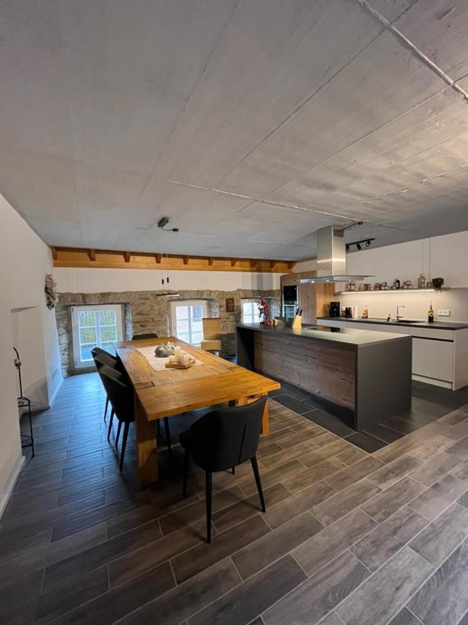 Ferienwohnung Am Wald-Und Wiesenkorb Kell am See Екстериор снимка