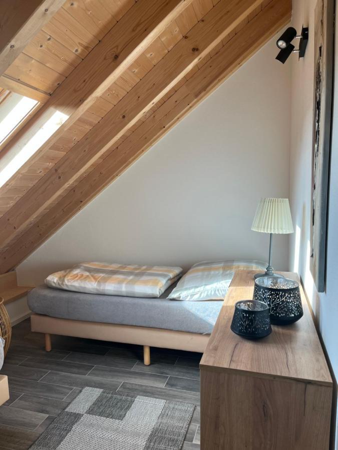 Ferienwohnung Am Wald-Und Wiesenkorb Kell am See Екстериор снимка