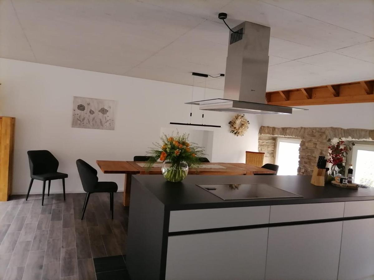 Ferienwohnung Am Wald-Und Wiesenkorb Kell am See Екстериор снимка